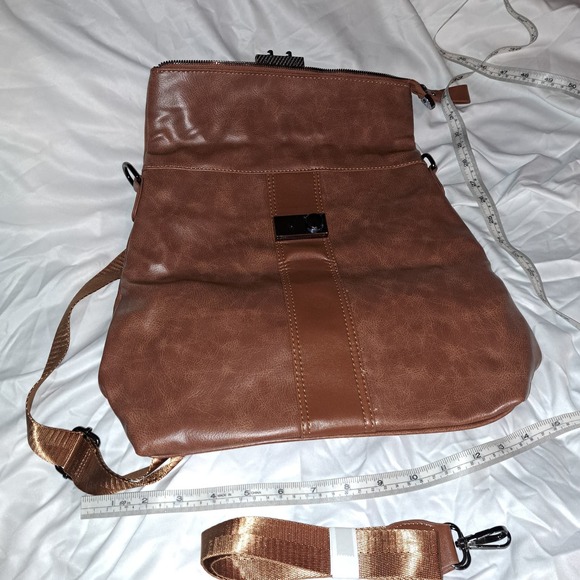 SALE!!! NEW Vegan Carmel Leather BackPack Convertible Crossbody - Picture 7 of 8
